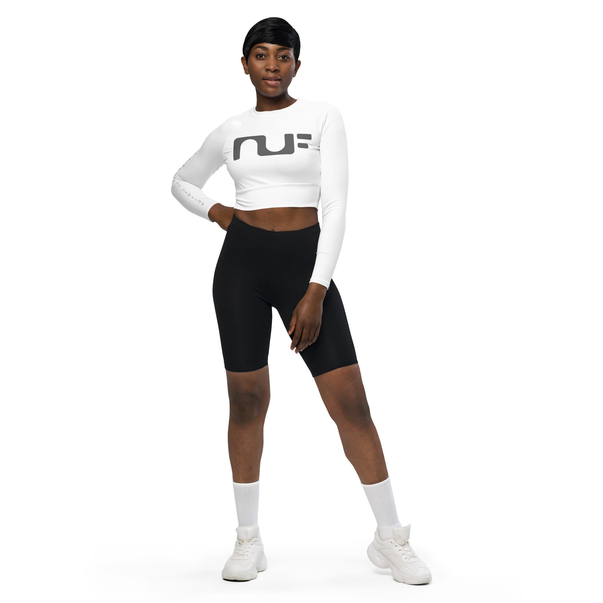WOMEN'S RECYCLED LONG-SLEEVE CROP TOP – WHITE